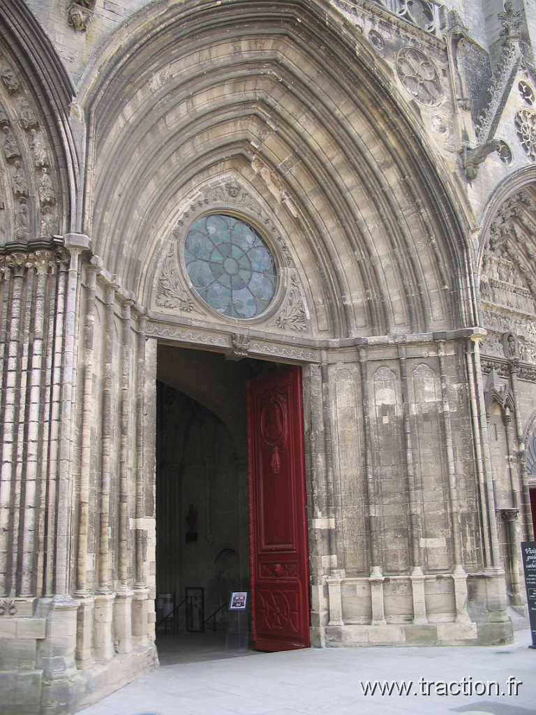 07_Bayeux (9).JPG - 2013, nos vacances en Normandie, la cathédrale de Bayeux